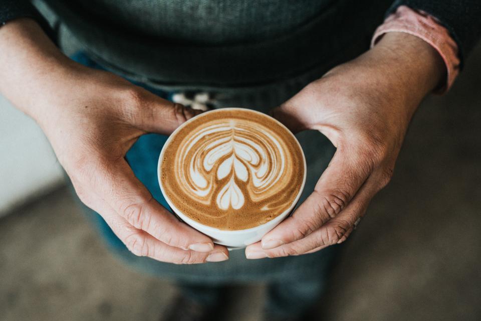 カフェのラテ